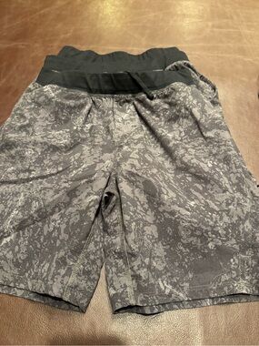 Zella Gray Marbled Kids Athletic Shorts lik LULUlemon
